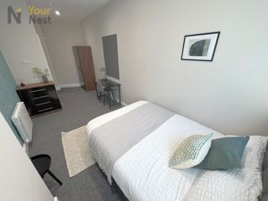 Photo 9- click for photo gallery